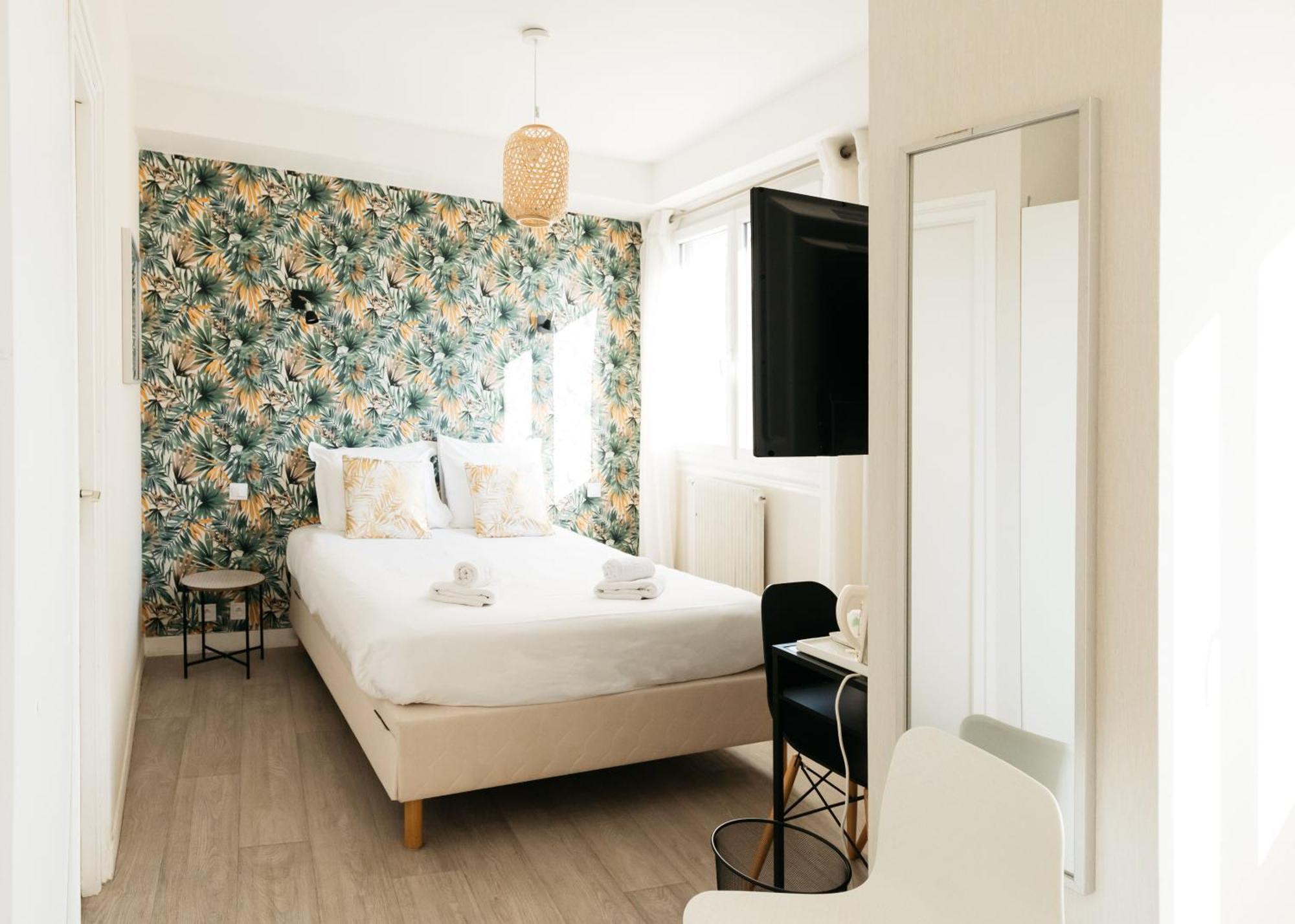 La Voile Hotel